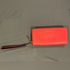 Michael Kors Jet Set Travel Leather Continental Wallet - Dark Sangria